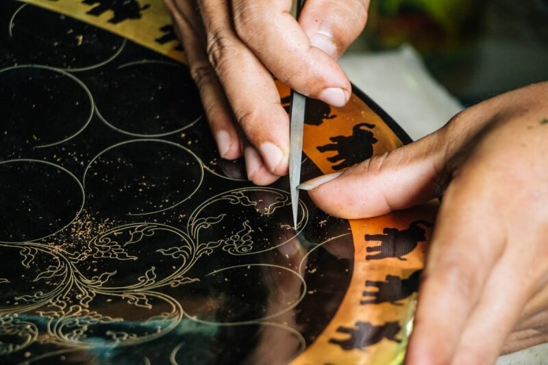 Intricate work at the Lacquerware workshop